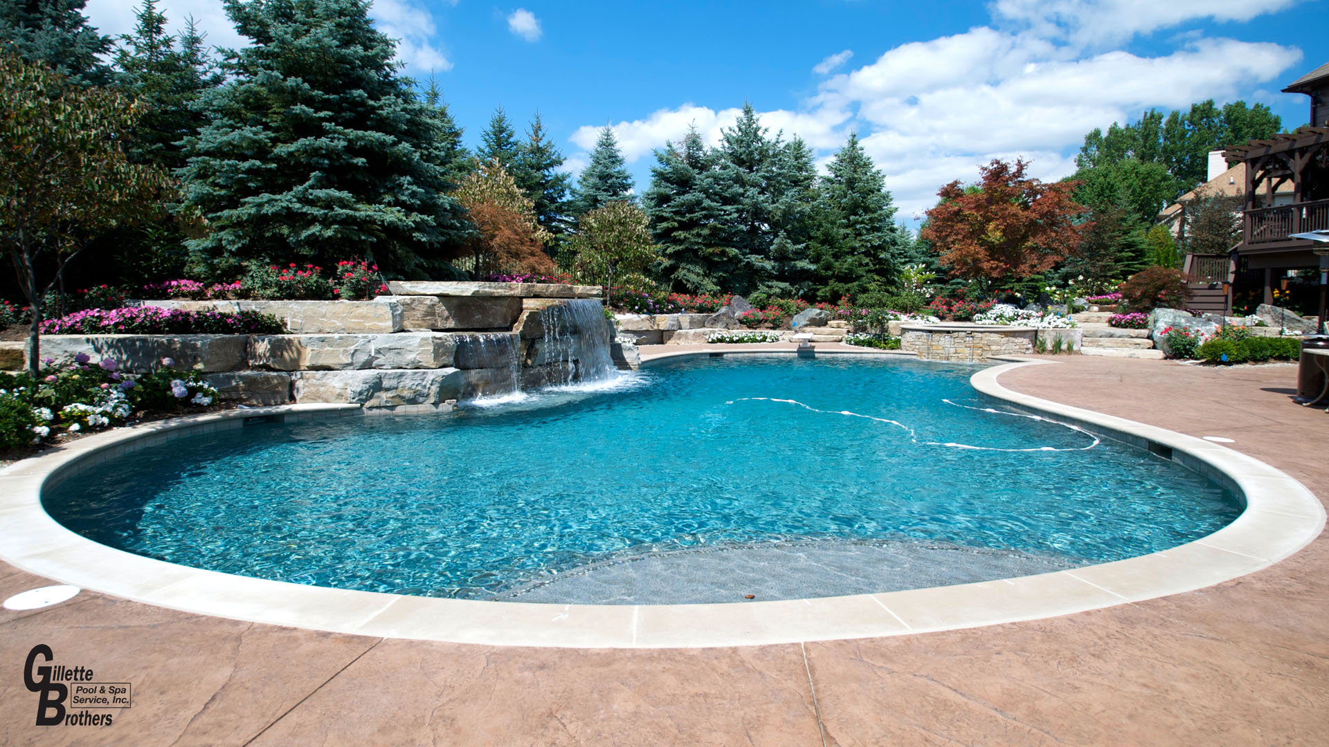gillette-brothers-pools-spas-slide