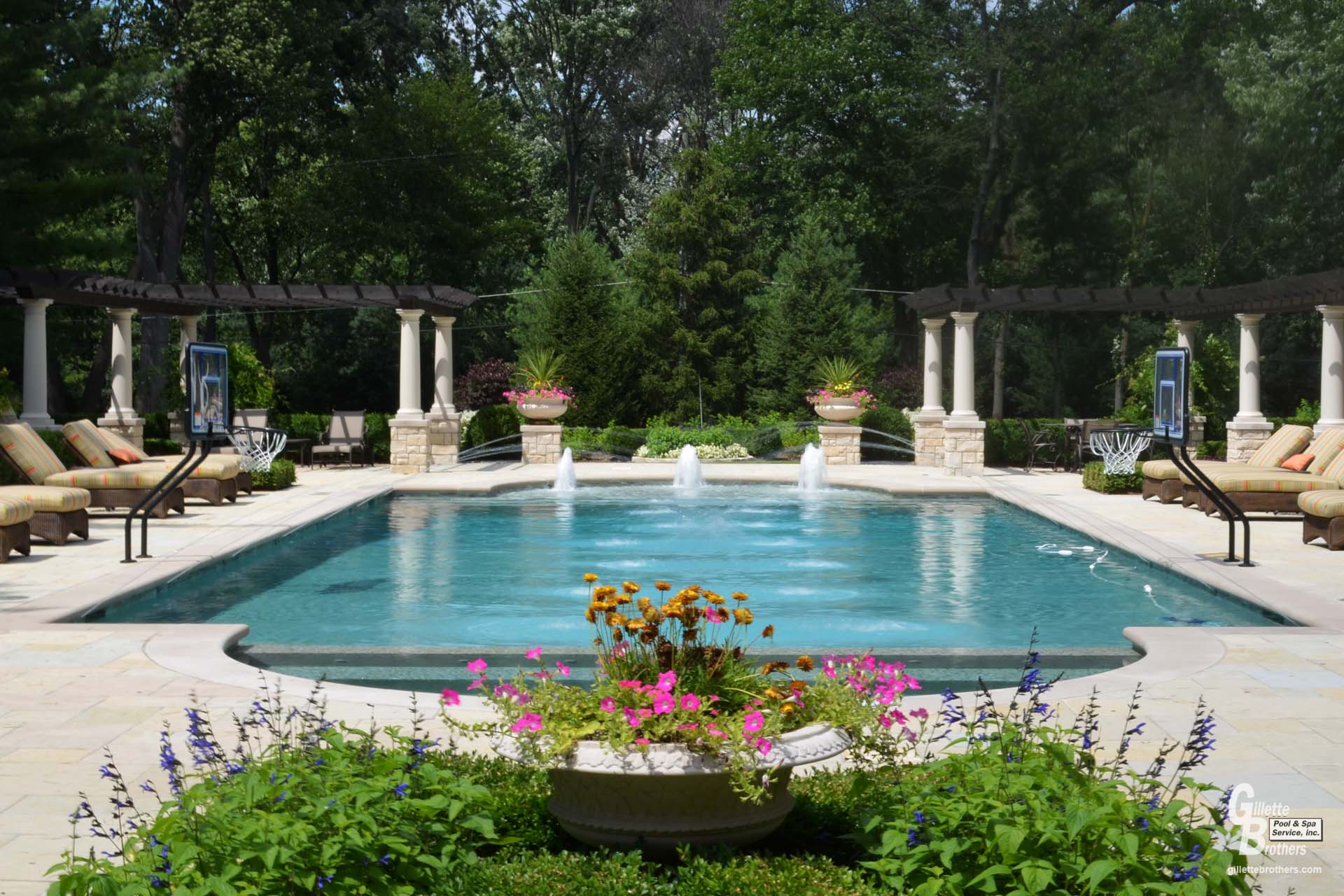 Water Features & Fountains