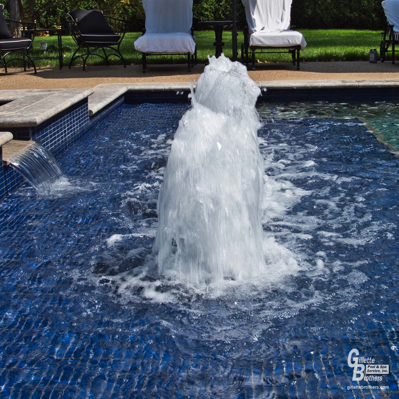 Water Features & Fountains