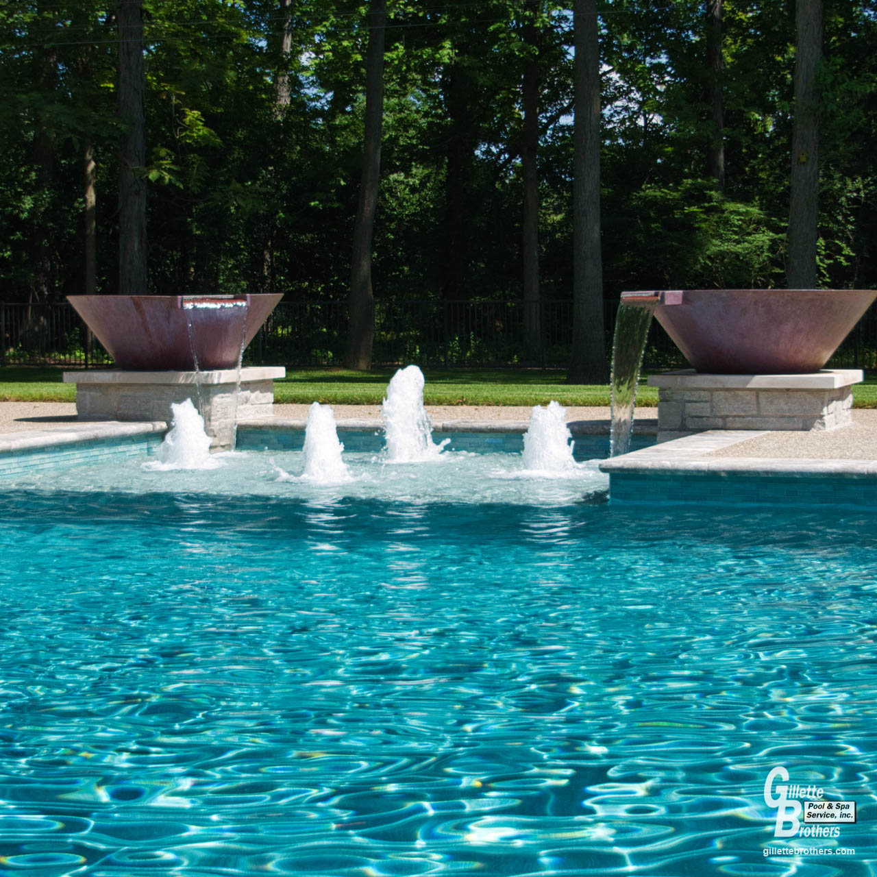 Water Features & Fountains