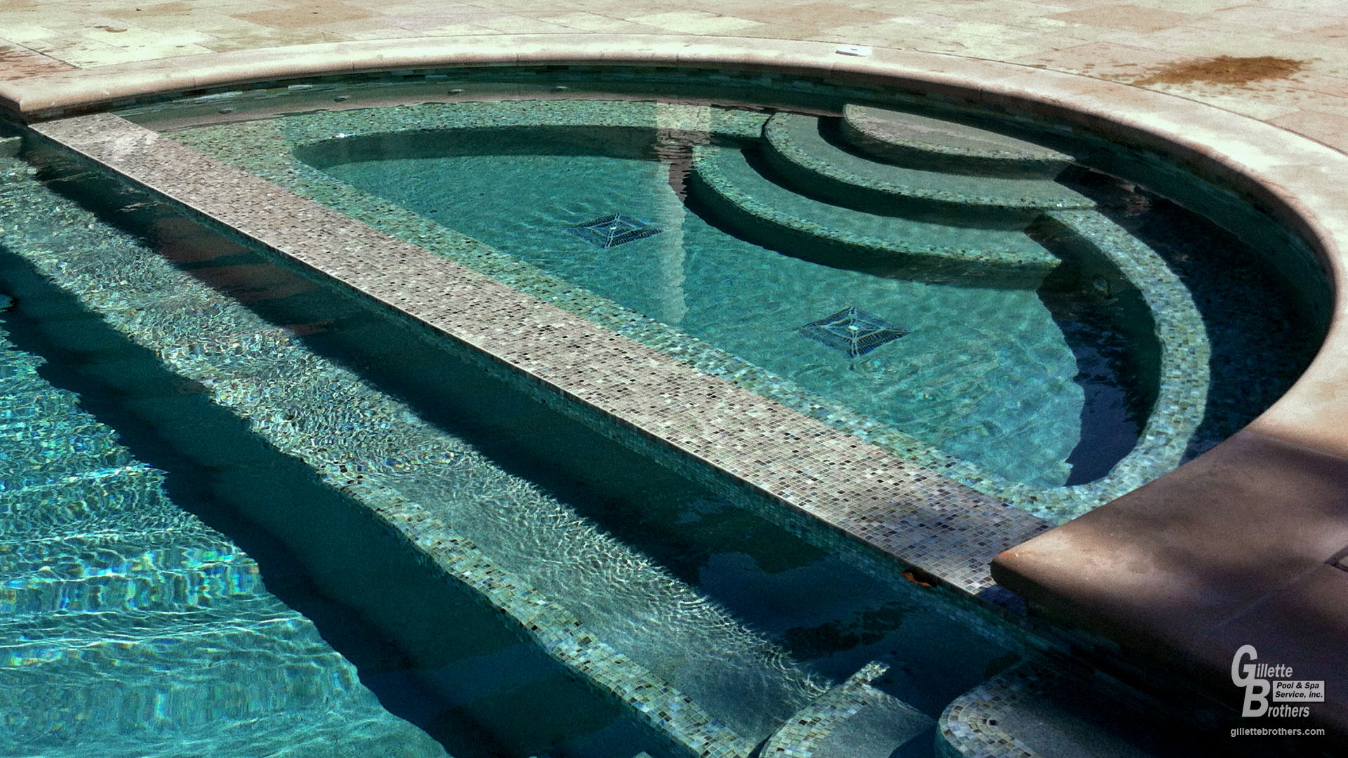 gillette-brothers-outdoor-pool-spa-hot-tub