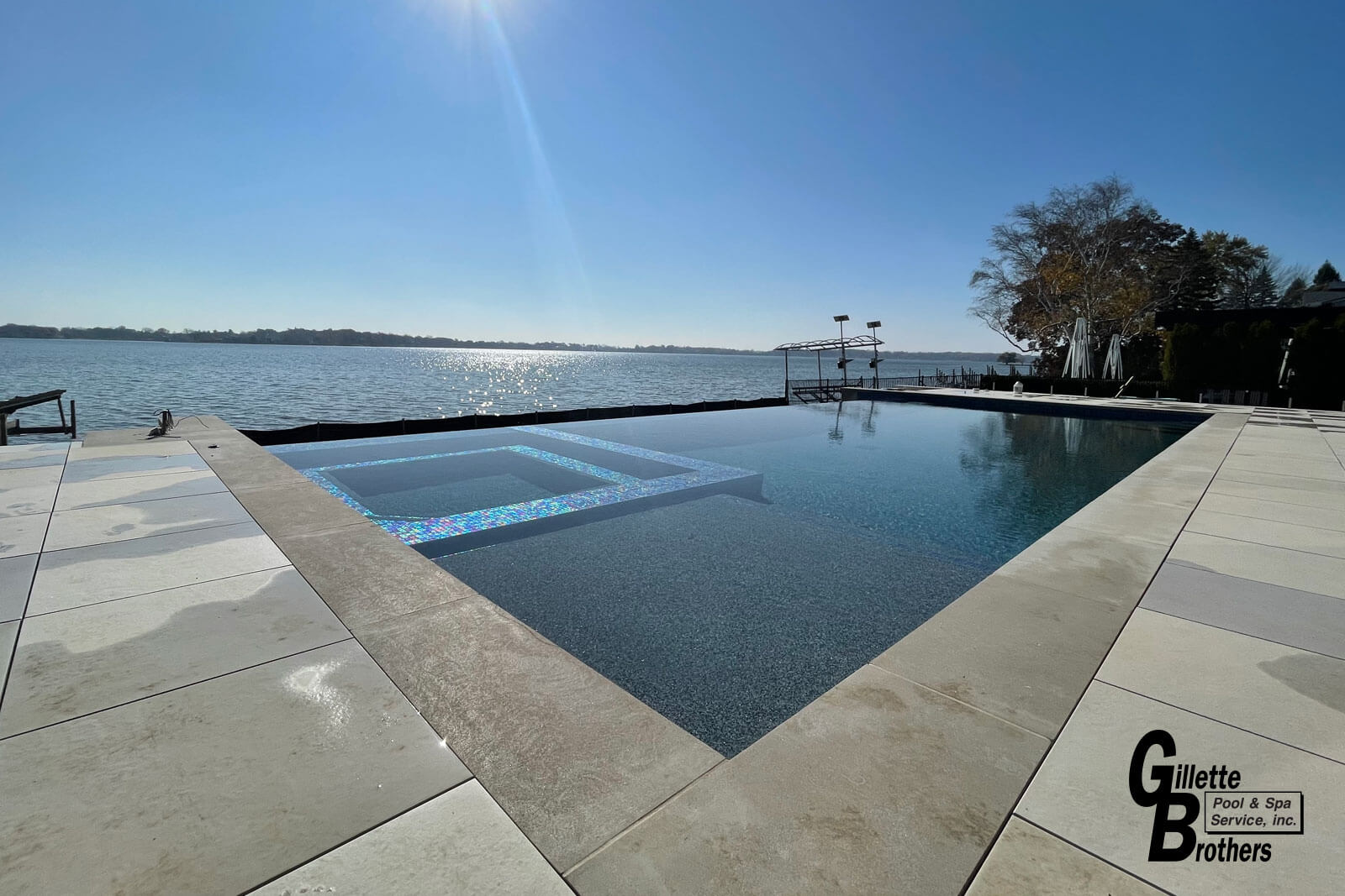 gillette-brothers-negative-edge-pool-spa